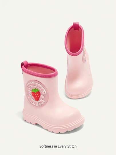 Cozy Pixies Un par de botas de lluvia altas infantiles con diseño de fresa, de material EVA, antideslizantes y cómodas,